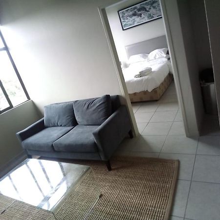 Rosebank Accommodation Johannesburg Buitenkant foto