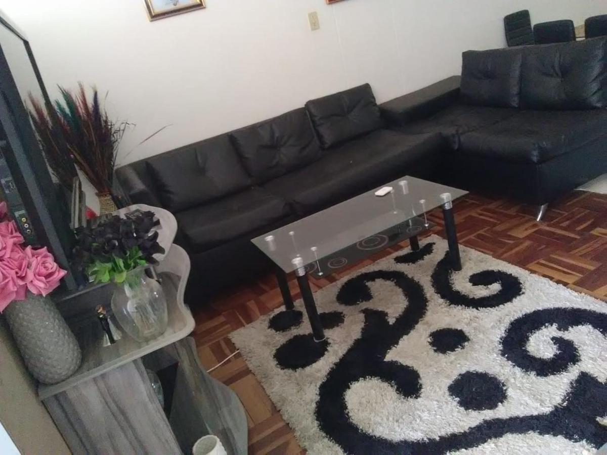 Rosebank Accommodation Johannesburg Buitenkant foto